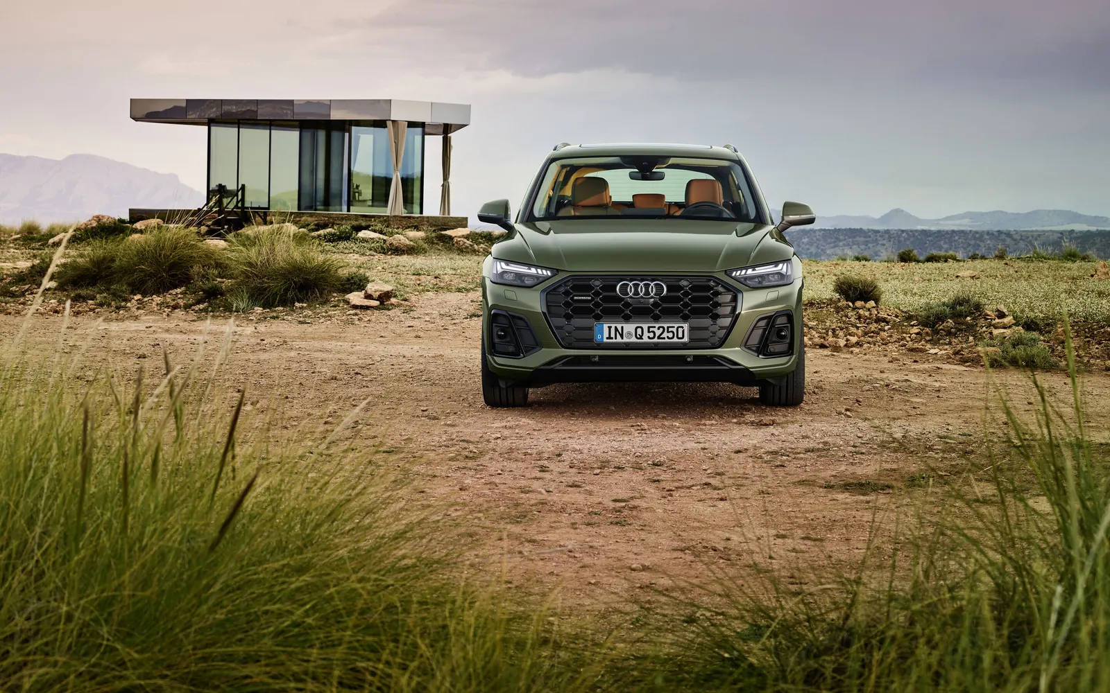 Audi Q5 – вид спереди
