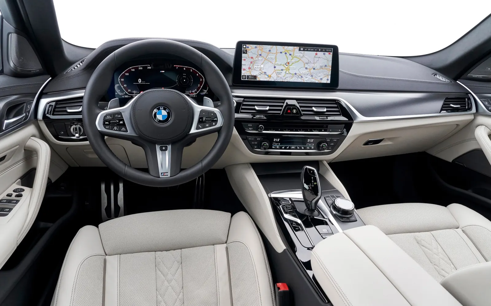 BMW 5 серия (G30) – салон, передняя панель