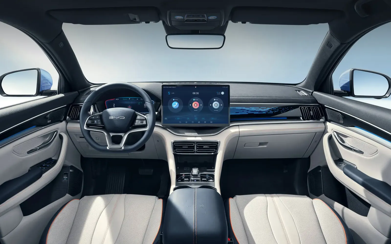 BYD Song Plus EV – салон, место водителя