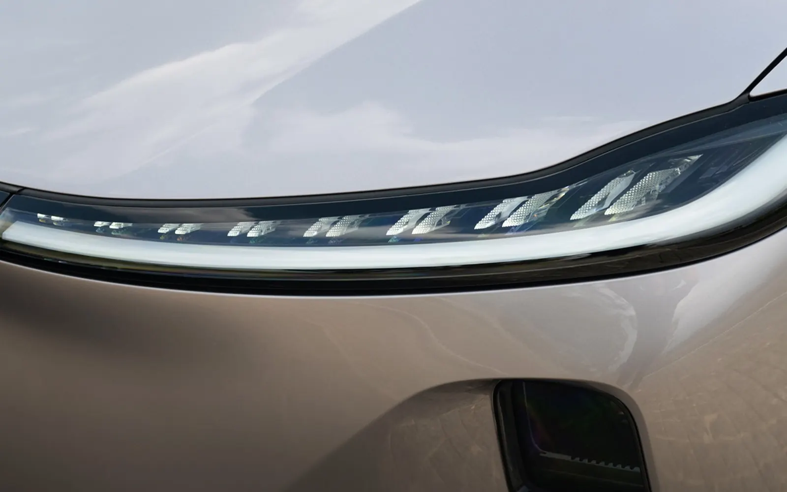 Changan Qiyuan A07 – передняя светодиодная оптика