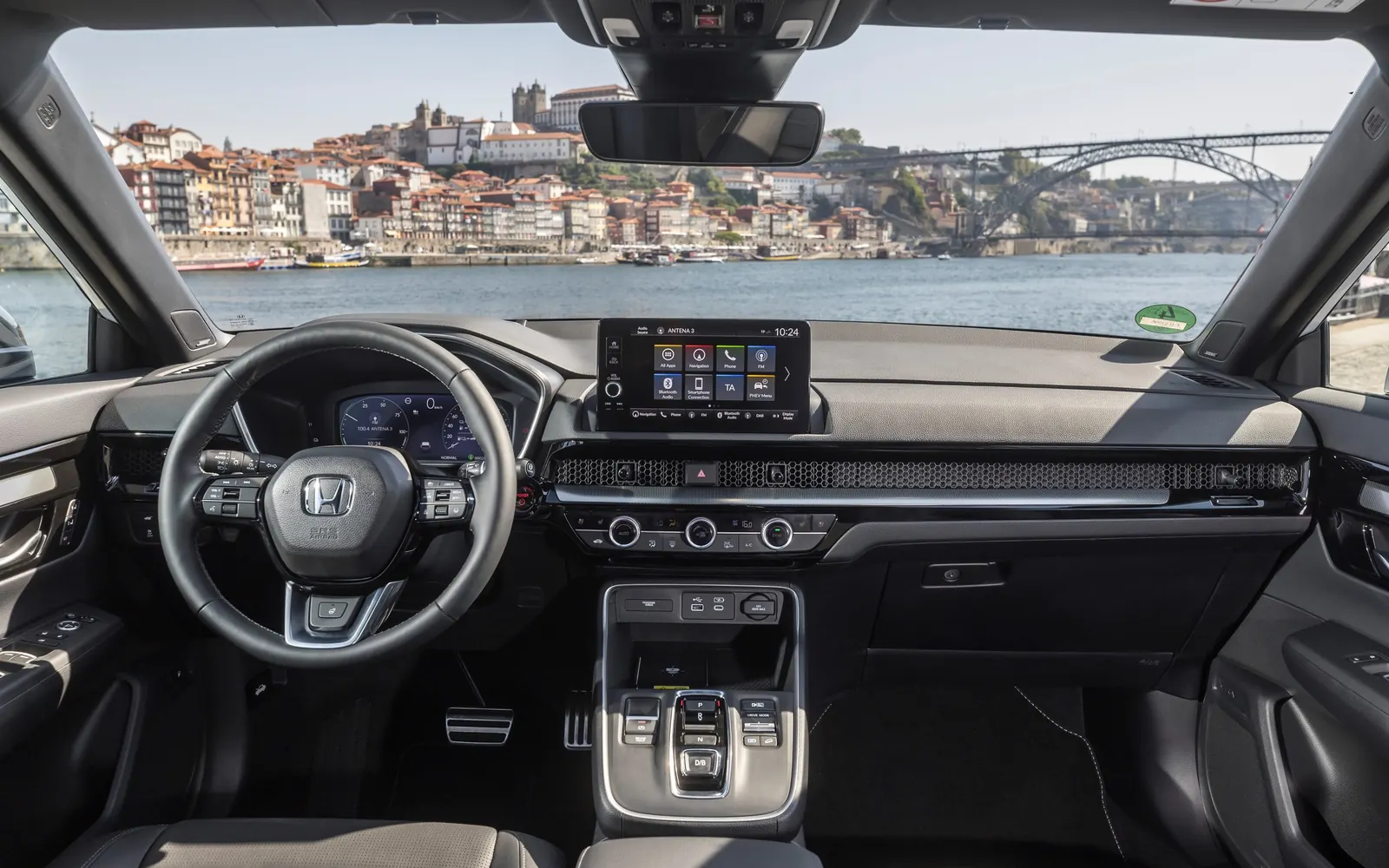 Honda CR-V – салон, место водителя