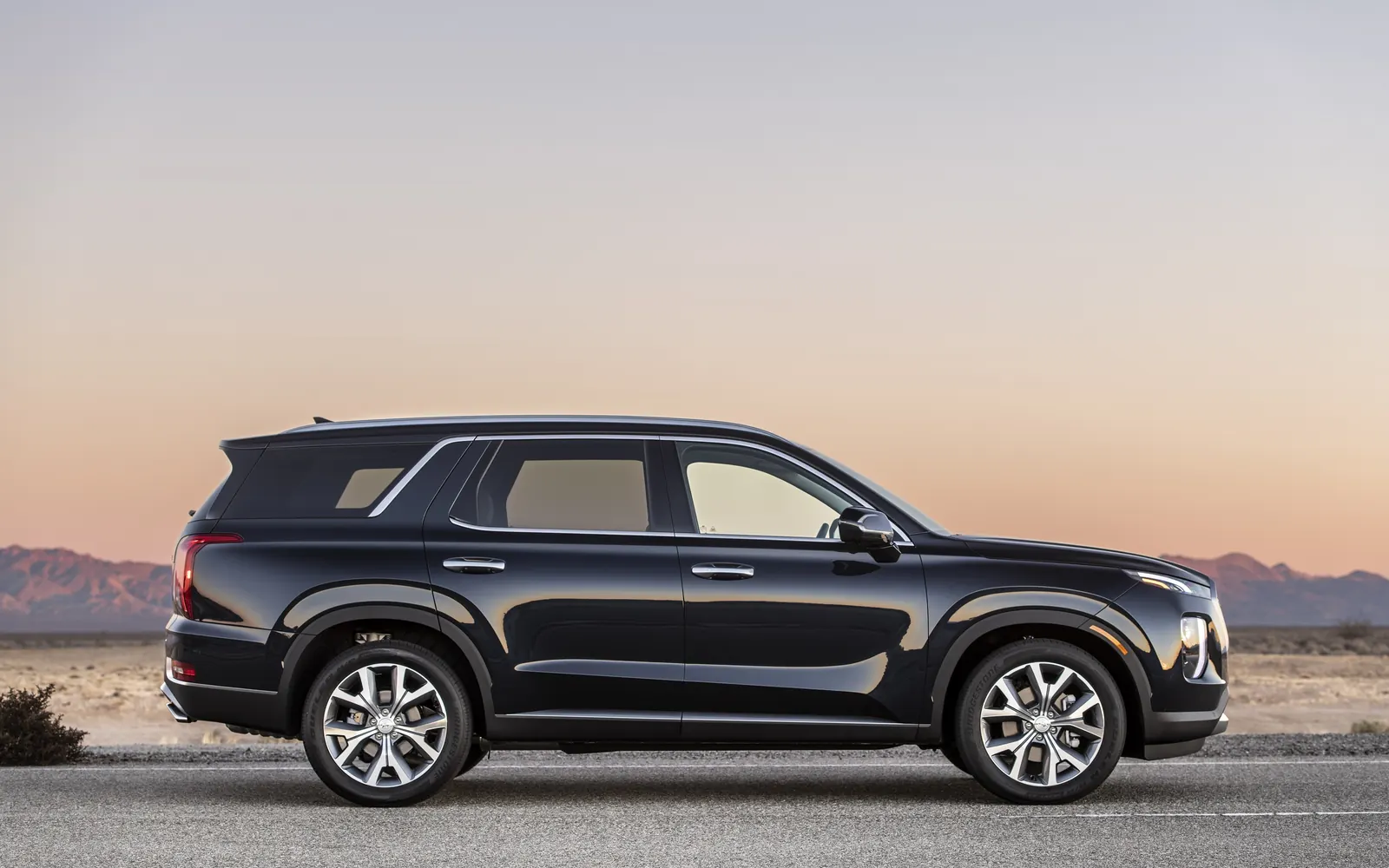 Hyundai Palisade – вид сбоку