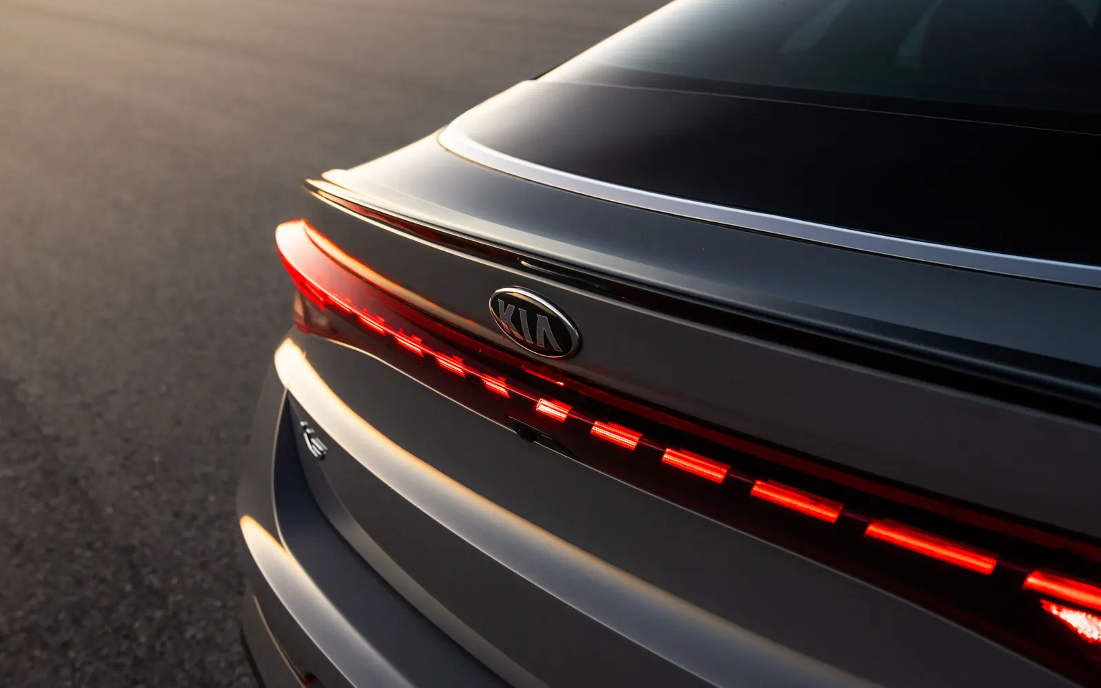 Kia K5 – задний фонарь