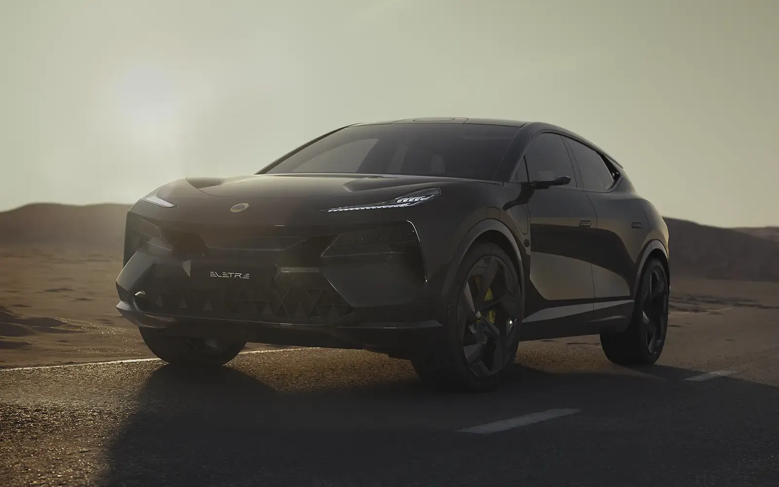 Lotus Eletre – вид спереди
