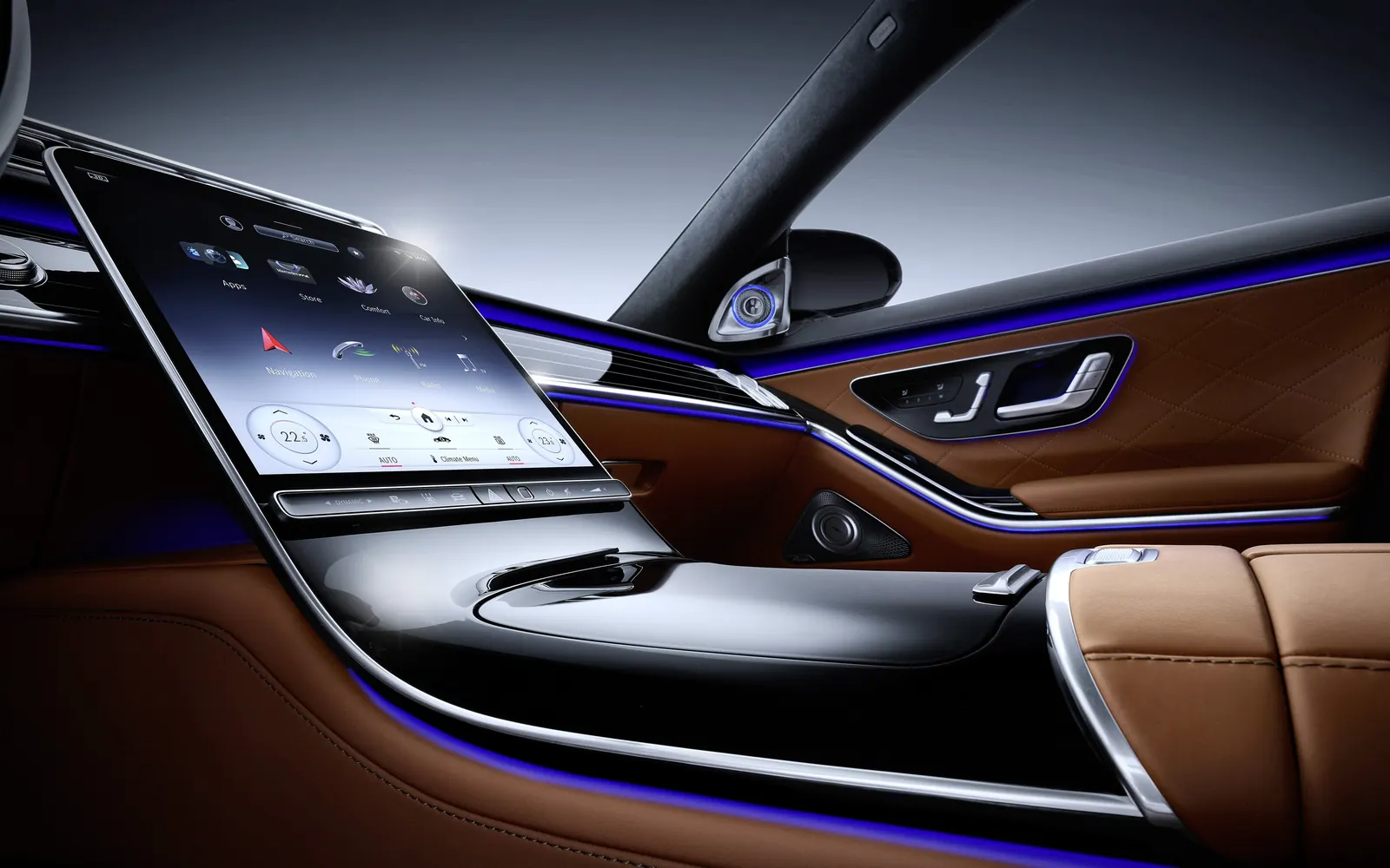 Mercedes-Benz S-class – центральный экран MBUX