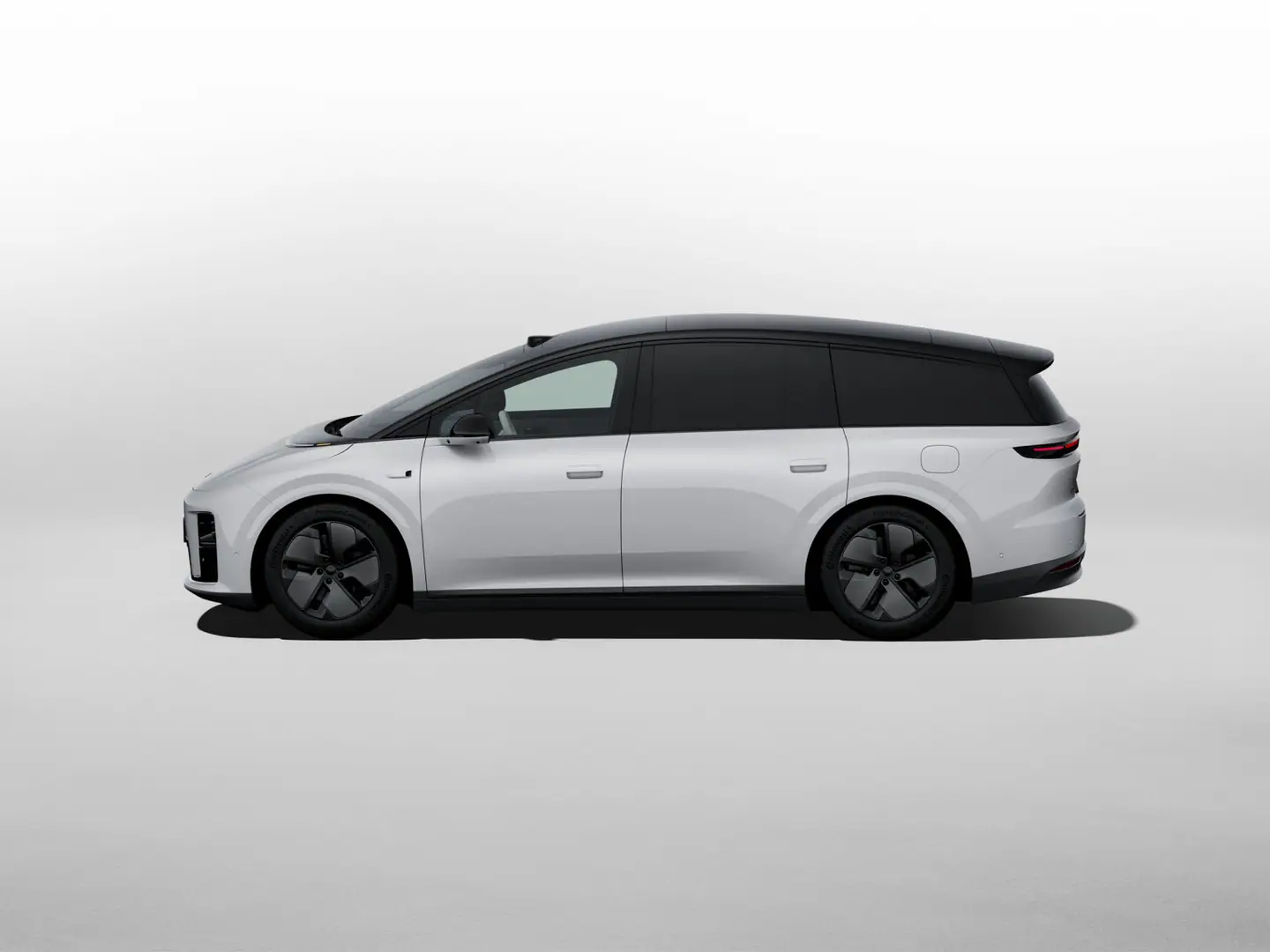 Lixiang i8, цвет «Жемчужно-белый», сбоку